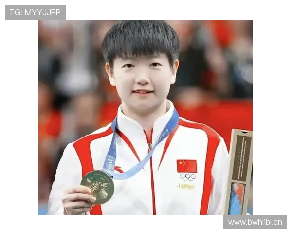 孙颖莎那生活真不是盖的，训练场和豪宅里判若两人！