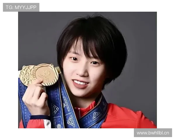 陈芋汐家里冰箱贴满训练计划，连喝口水都掐表